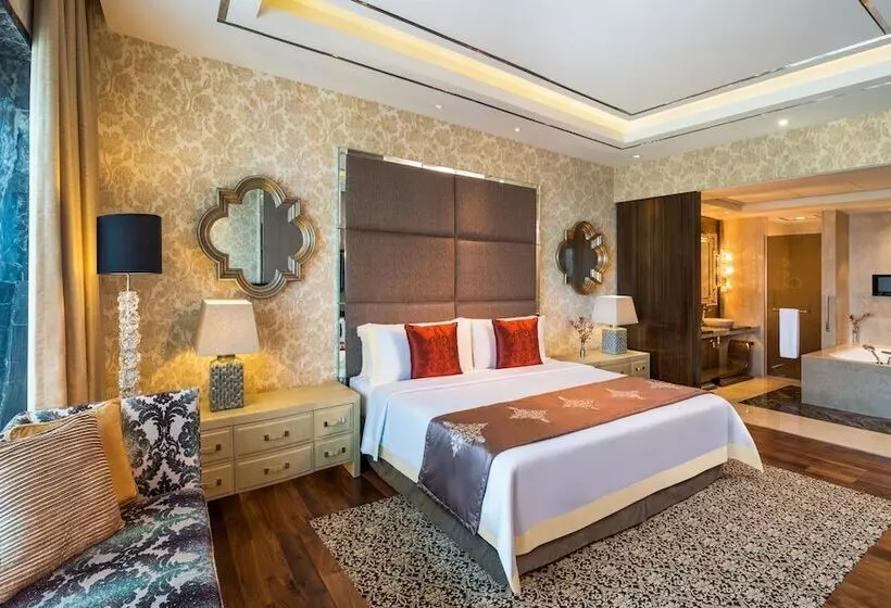 سوئیت با تخت بزرگ, The St. Regis Mumbai