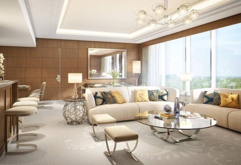 1 Bedroom Apartment City View, The St. Regis Mumbai