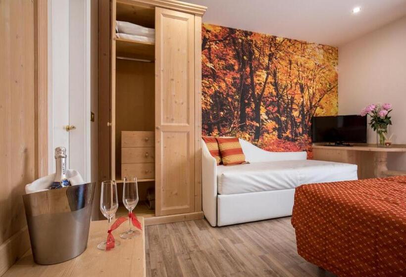 חדר סטנדרט, Touring