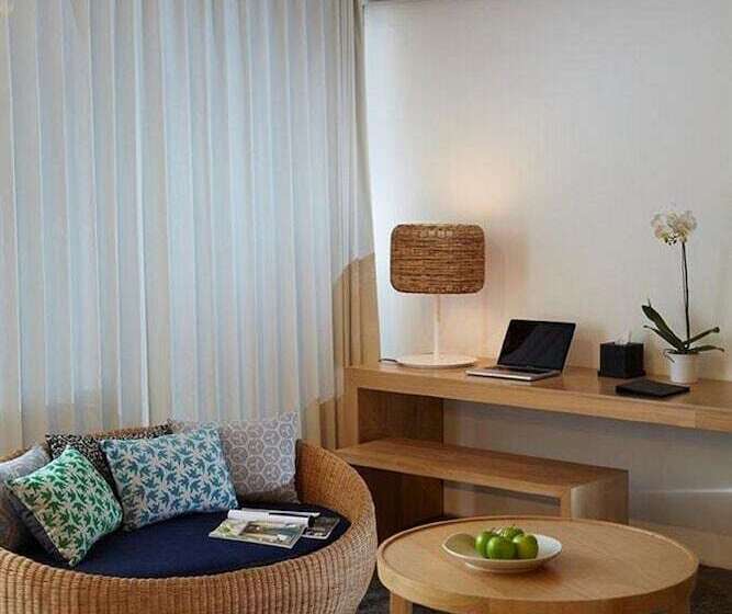 スイート, Cross Paasha Bali Seminyak