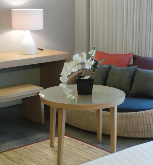 景色の見えるスイートルーム, Cross Paasha Bali Seminyak