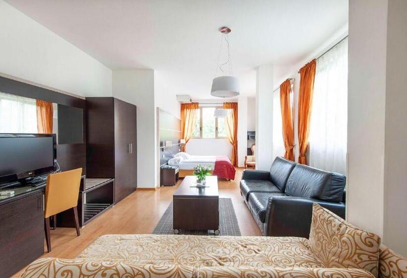 디럭스 4인 룸, Venezia