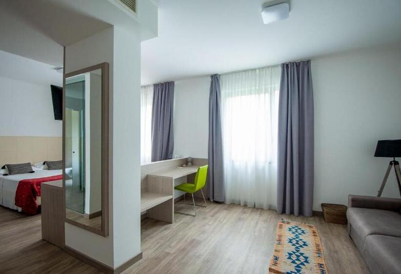 디럭스 4인 룸, Venezia