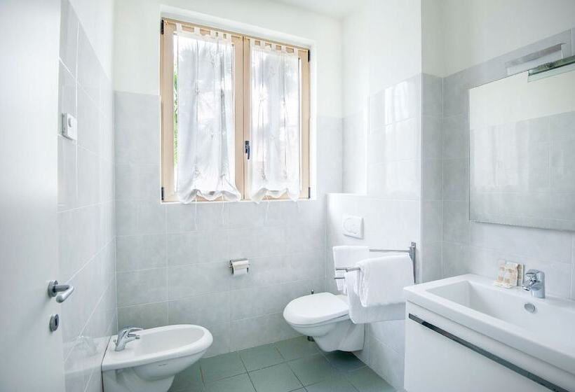 디럭스 4인 룸, Venezia