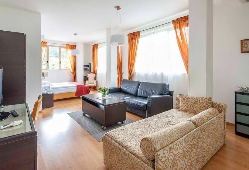 デラックスの４人部屋, Venezia