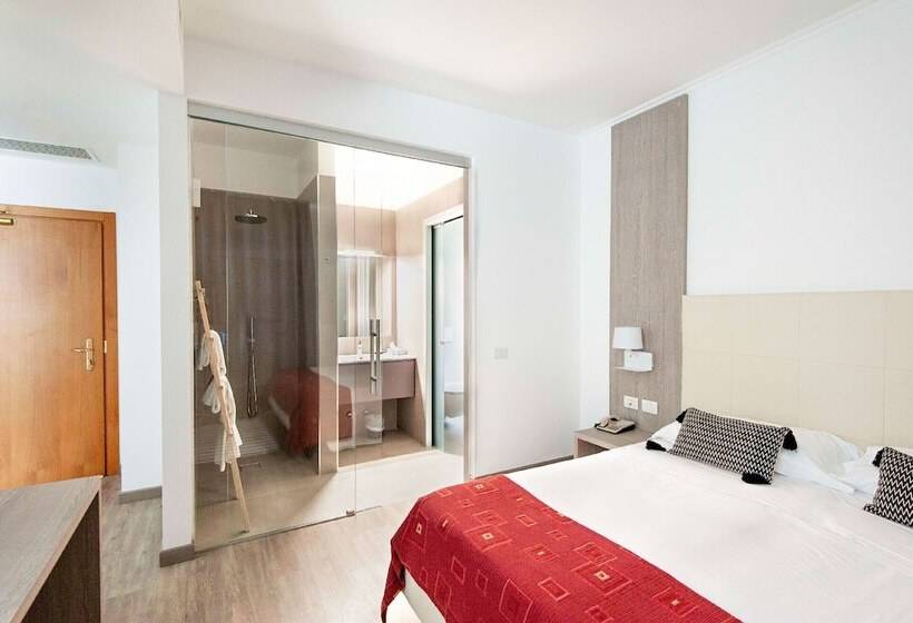 디럭스 4인 룸, Venezia