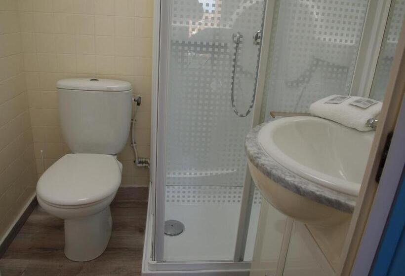 اتاق استاندارد, Hôtel Restaurant   Villa Les Sirènes