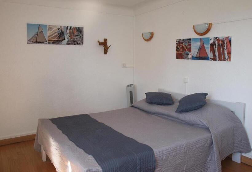 اتاق استاندارد, Hôtel Restaurant   Villa Les Sirènes