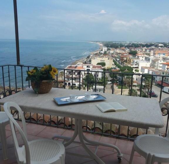 带1个卧室的公寓, Florenza Residence