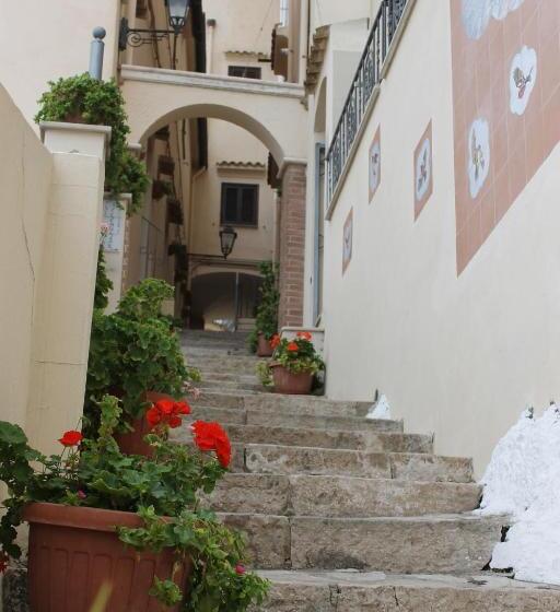 آپارتمان 2 خوابه با چشم‌انداز دریا, Florenza Residence
