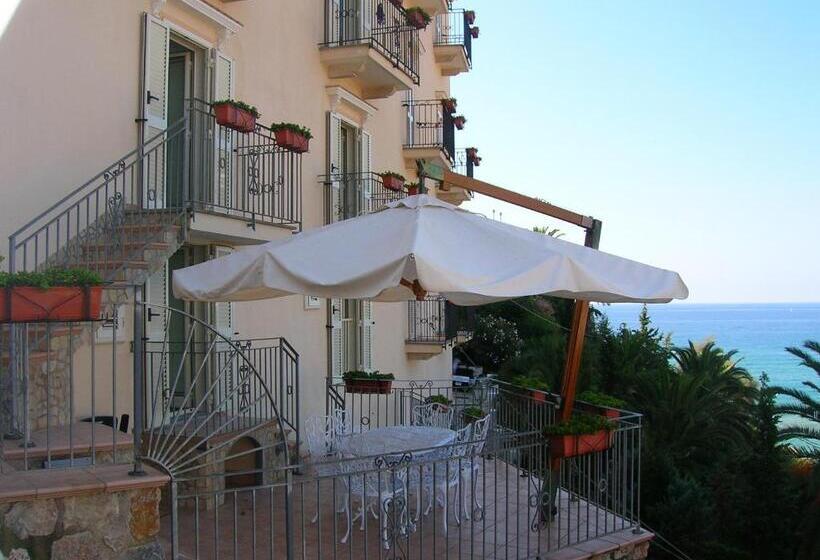 آپارتمان 2 خوابه با چشم‌انداز دریا, Florenza Residence