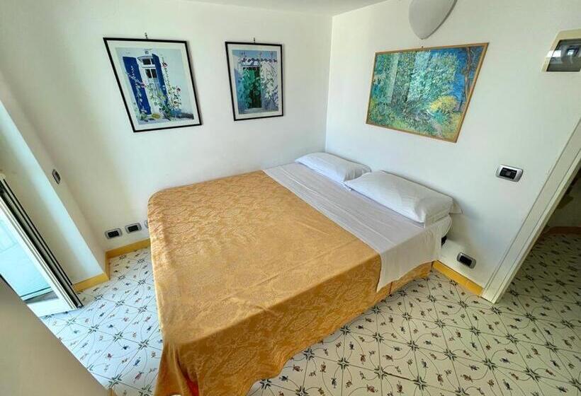 带2个卧室带海景的公寓, Florenza Residence