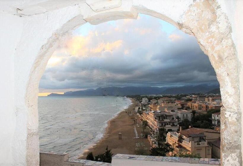 豪华两卧室公寓, Florenza Residence