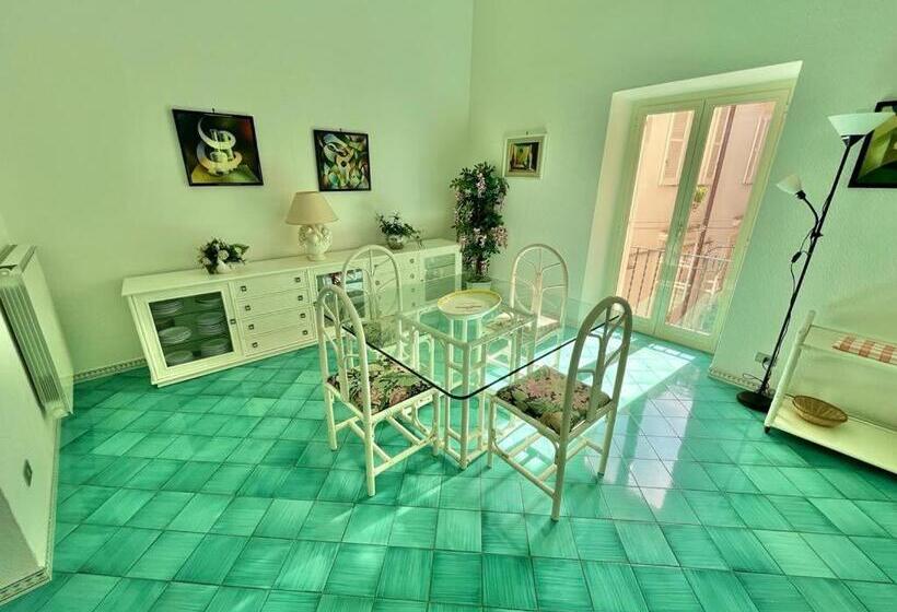 豪华两卧室公寓, Florenza Residence