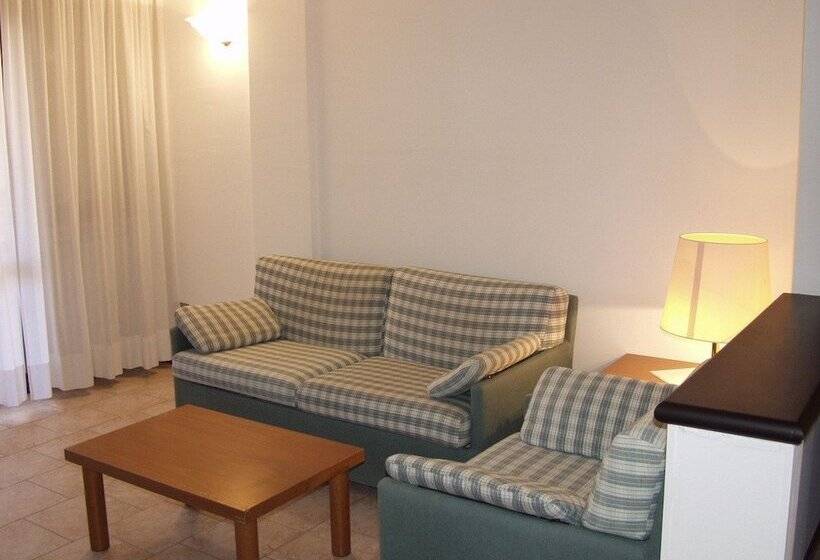 آپارتمان 1 خوابه, Rta Le Corti