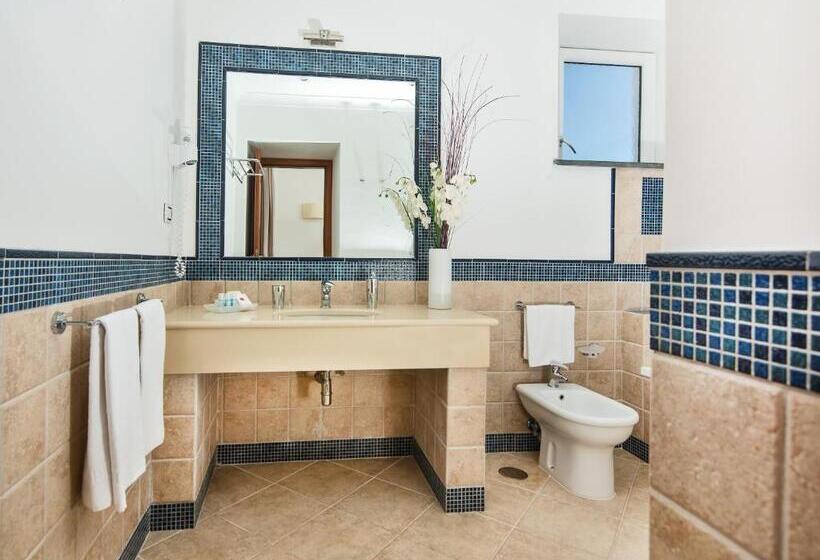 اتاق سوپریور با چشمانداز دریا, Villa Ceselle