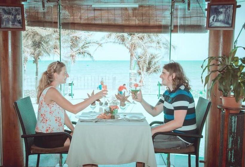 اتاق لوکس با چشمانداز باغ, Villa Del Sol Beach Resort & Spa