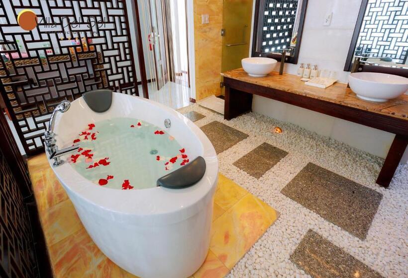 سوییت, Villa Del Sol Beach Resort & Spa