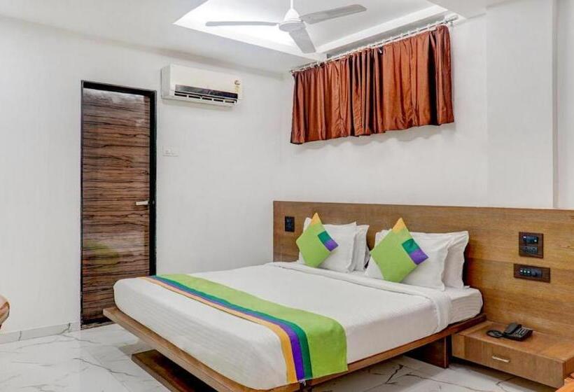 Номер Deluxe, Shivas Inn