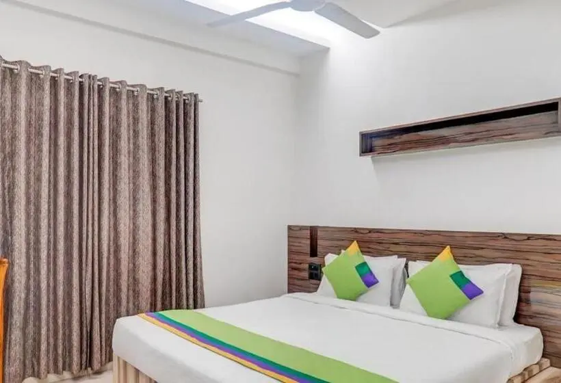 Deluxe-huone, Shivas Inn