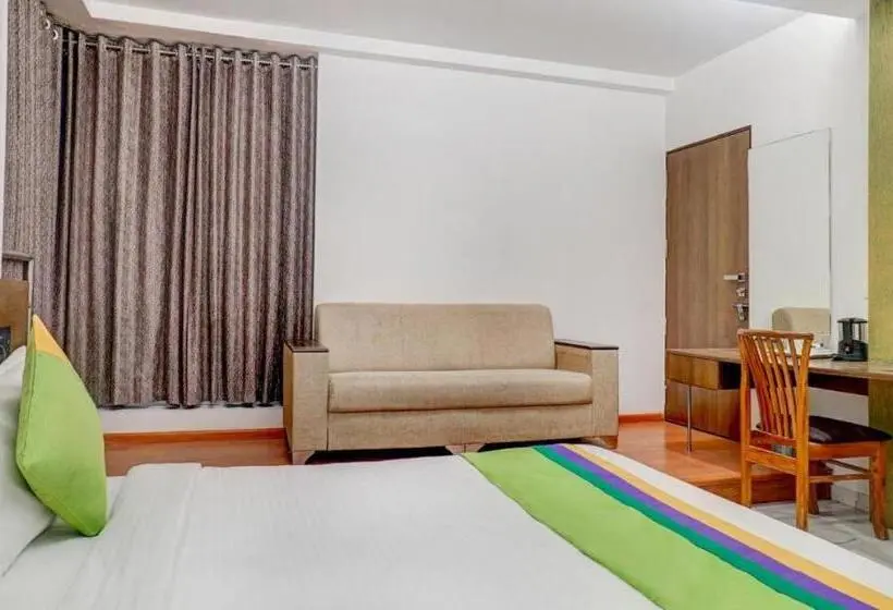 Superior-huone King-vuode, Shivas Inn