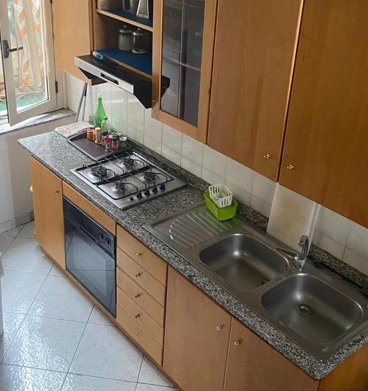 خانه 3 خوابه, Palazzo Diomede Carafa #3