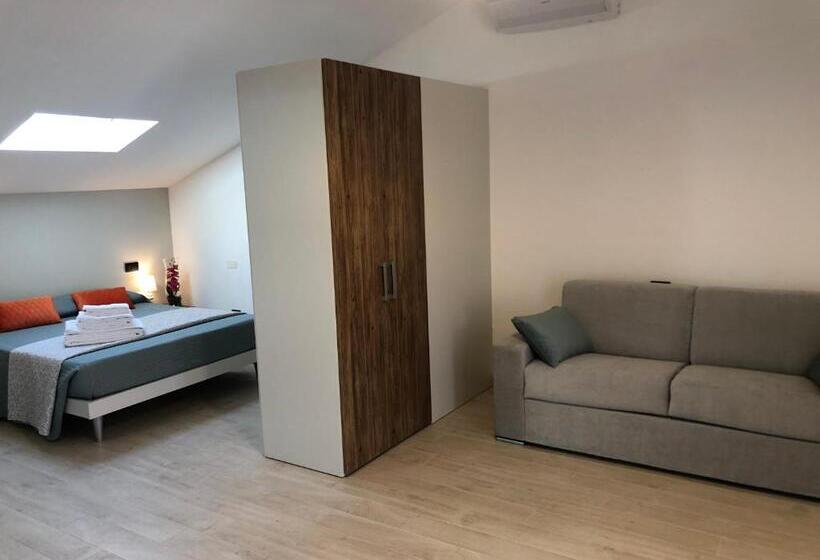 バルコニー付きスタンダードステューディオ, Casa Fiorita