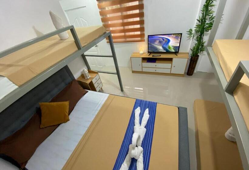 اتاق سوپریور خانوادگی, Prim Travellers Inn