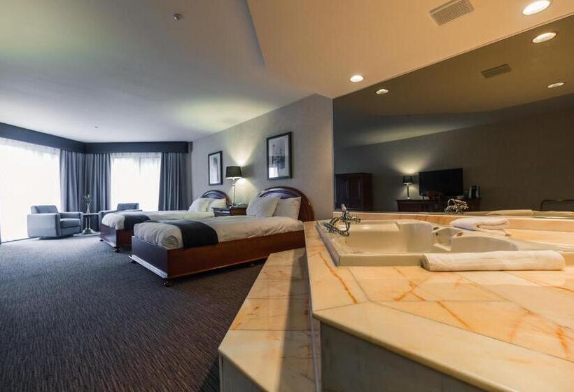 キングサイズベッドのスタンダードルーム, Hôtel Et Centre De Villégiature Lac Carling