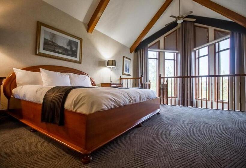 キングサイドベッドのスタンダードワンルーム, Hôtel Et Centre De Villégiature Lac Carling