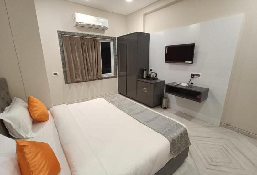 חדר דלוקס, Shri Anand Dham, Nathdwara   125 Meters Away From The Temple