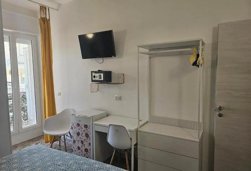 バルコニー付きスタンダードルーム, A Polignano Rooms