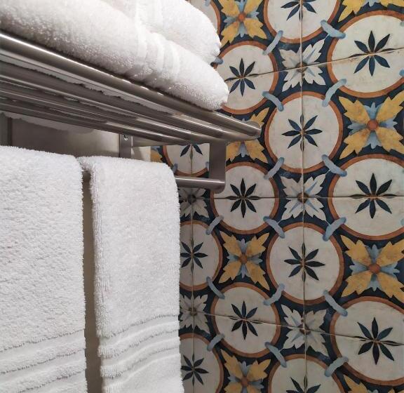 バルコニー付スタンダード４ベッドルーム, A Polignano Rooms