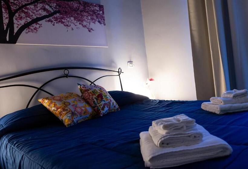 اتاق سوپریور با تخت بزرگ, Borgo San Giovanni Rooms Catania