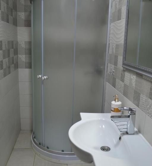 اتاق استاندارد چهار تخته, Mini Hotel Sakvoyage