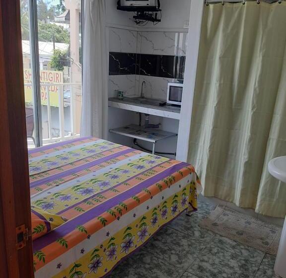 استودیوی استاندارد, Obelix Apartment