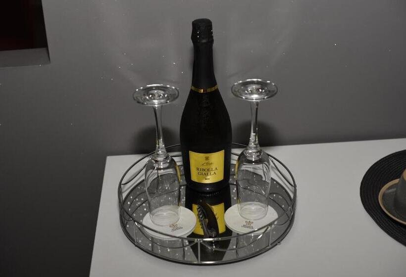 Трехместный Номер Deluxe, Raggio Di Luna