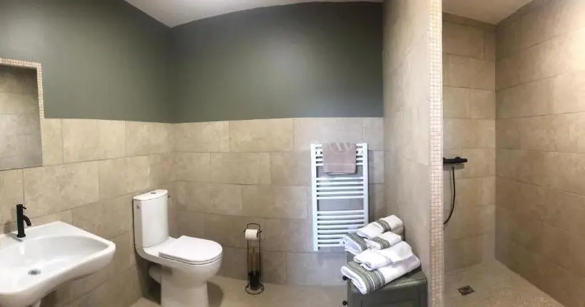 身障者適用スタンダードルーム, Chambre D Hôtes Le Domaine De La Vallée