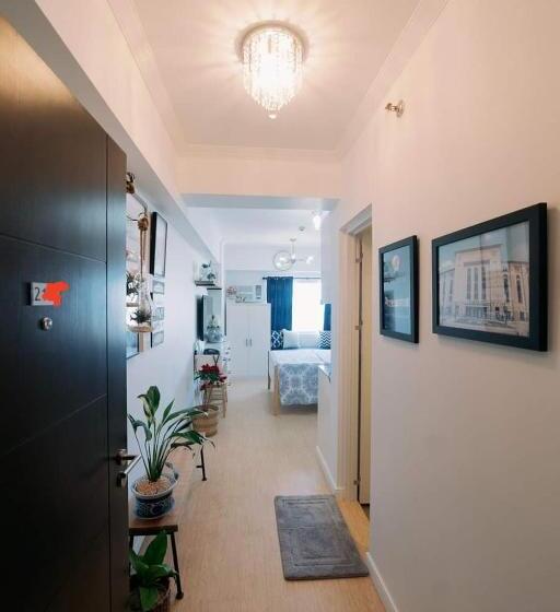 스탠다드 스튜디오, New York Suite Ii At Avida Towers Aspira