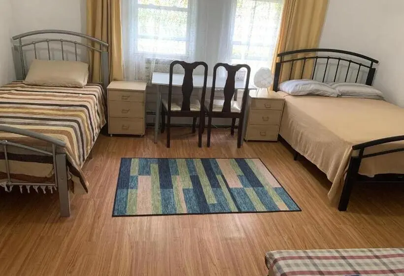 اتاق استاندارد, Classical American House 3