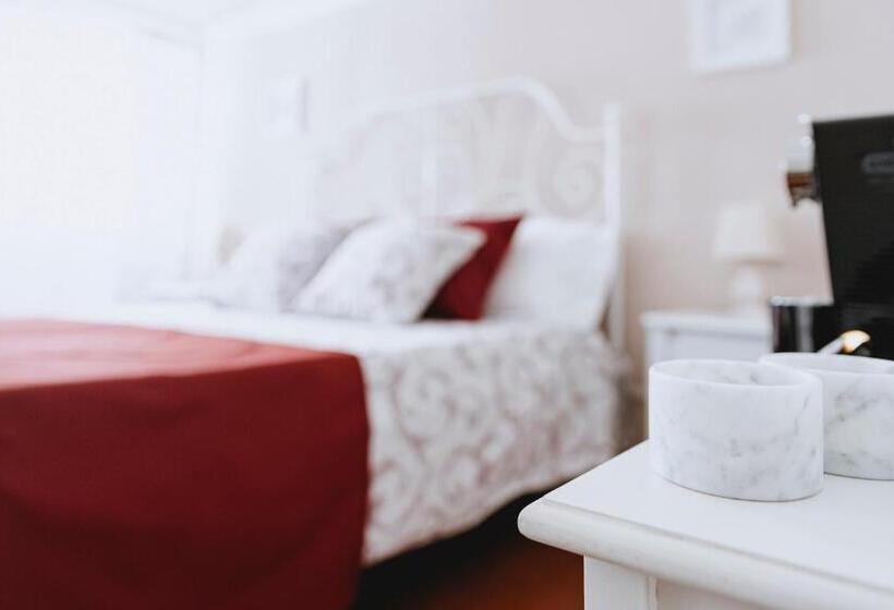 اتاق لوکس, La Foresteria Di Palazzo Picedi Benettini