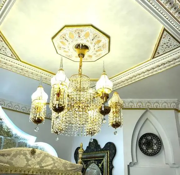 سوییت لوکس, Suite Orientale Maison De L église Du Couvent