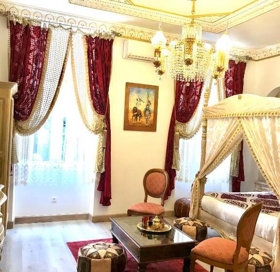 Люкс Повышенной Комфортности, Suite Orientale Maison De L église Du Couvent
