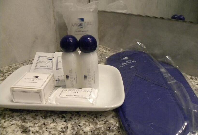 חדר סטנדרט, Arcotel