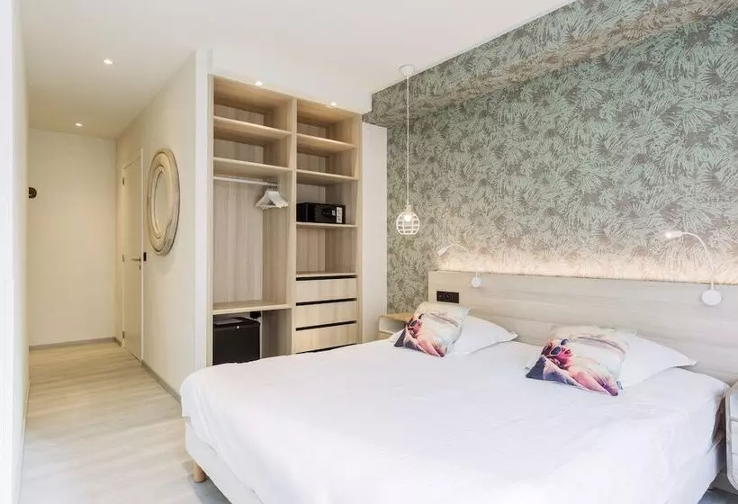 オーシャンビュースーペリアールーム, Beach Hotel Helios By Cw Hotel Collection