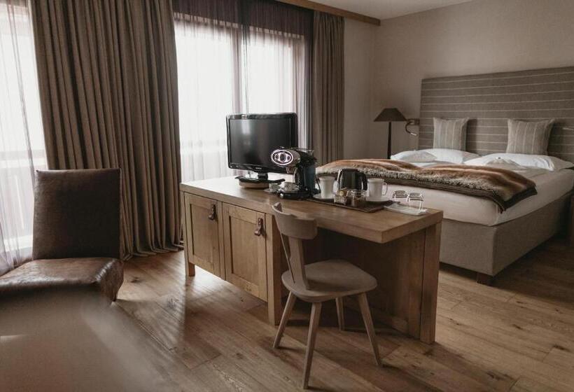 Люкс Повышенной Комфортности, Eco & Wellness Boutique Hotel Sonne