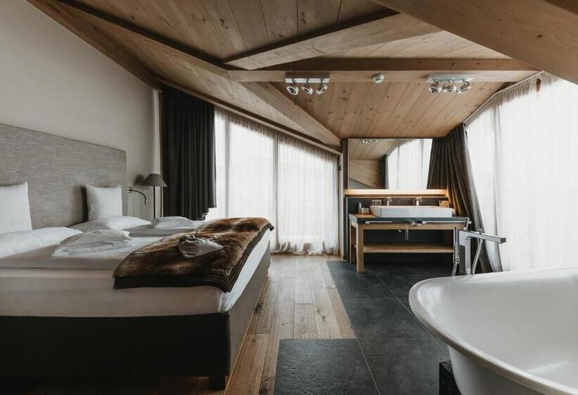 سوییت با چشم‌انداز کوه, Eco & Wellness Boutique Hotel Sonne