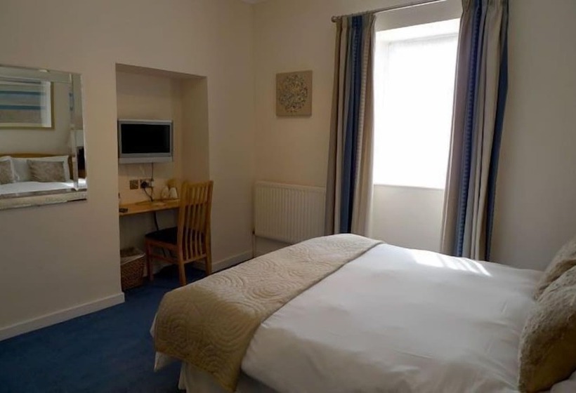 高级大房间, Ashburnham