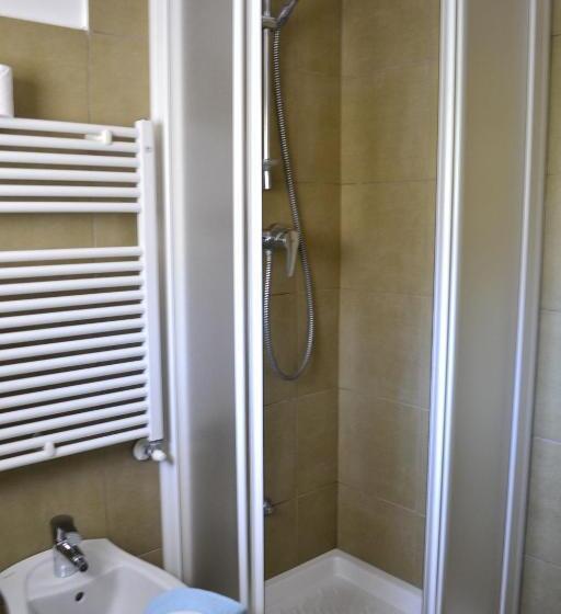 발코니 스탠다드 싱글 룸, Aurora