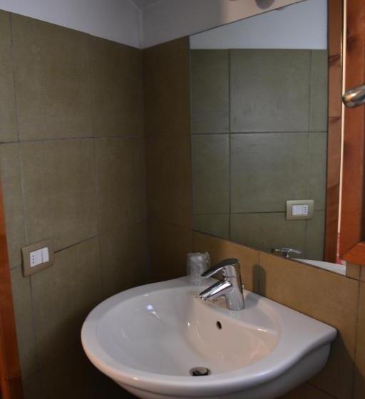 발코니 스탠다드 싱글 룸, Aurora